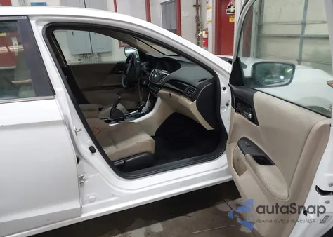 2017 Honda Accord Lx из США, поврежденный, VIN 1HGCR2F39HA125991